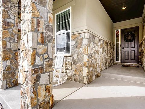 4th image of 2050 Vineyard Dr