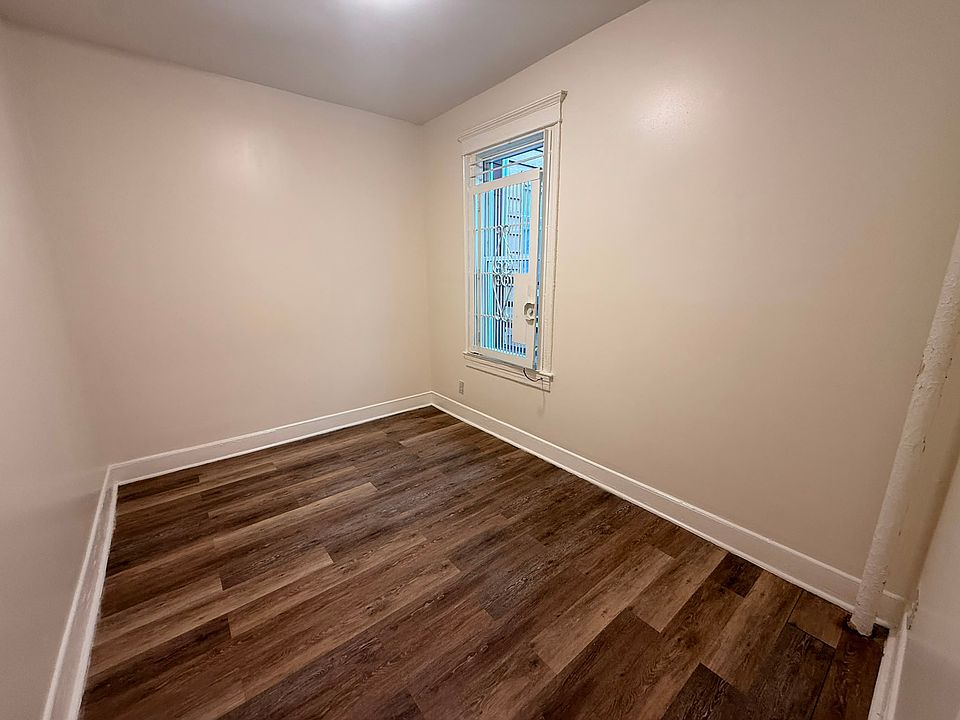 2nd image of 36 Prospect St #6E