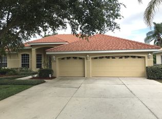 7122 Southgate Ct, Sarasota, FL 34243