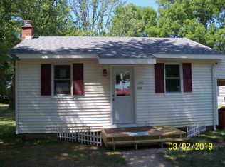1007 S 15th St, Goshen, IN 46526