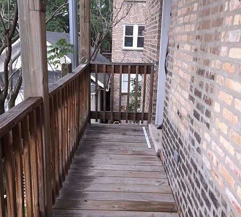 4th image of 3851 W Ainslie St APT 2W