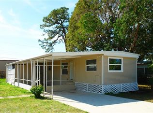 2074 Flowers Dr, Fort Myers, FL 33907