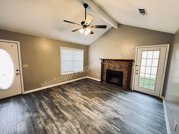 3rd image of 1007 Turtle Creek Blvd