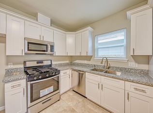 8005 Ritz St, Houston, TX 77028