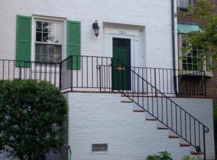 1703 Belle Haven Rd, Alexandria, VA 22307