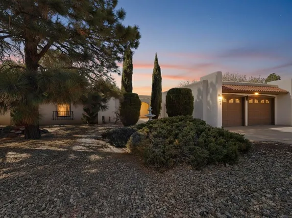 1037 Santa Ana Ave SE, Albuquerque, NM 87123