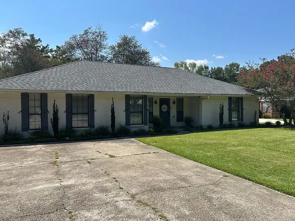 1115 Willow Brook Ave, Denham Springs, LA 70726