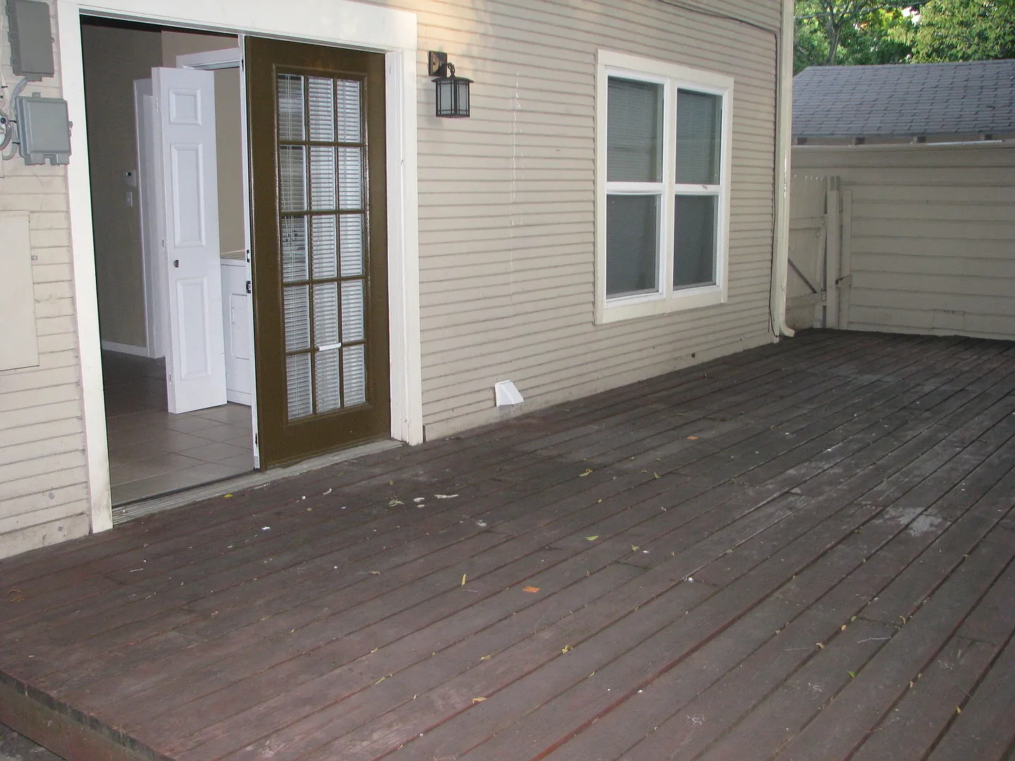 Ut Pre-Lease: North Campus 6 Bed / 3 Bath Remodel, High-End Kitchen Features Ss Appliances, Wood ... — Photo 4