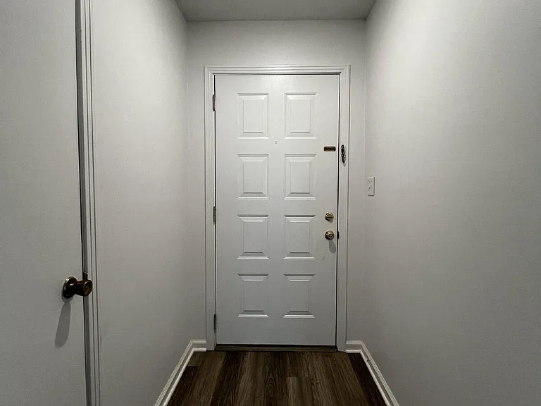 2303 Stokes Rd — Photo 10