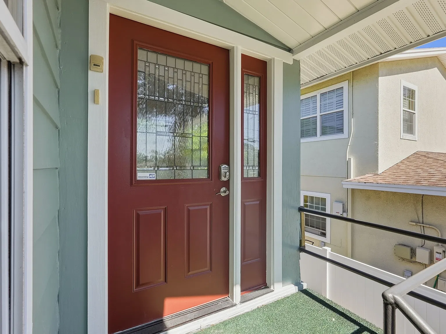 2 bed, 1000 sqft, $2,350 — Photo 3