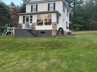359 Lake Rd, Mountain Top, PA 18707