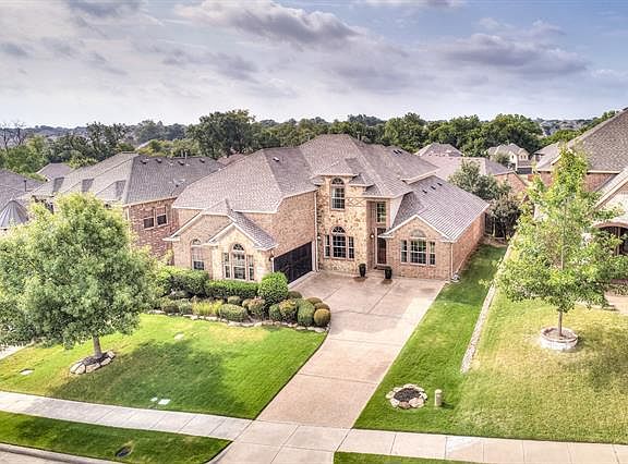 2nd image of 4305 Oxbow Dr