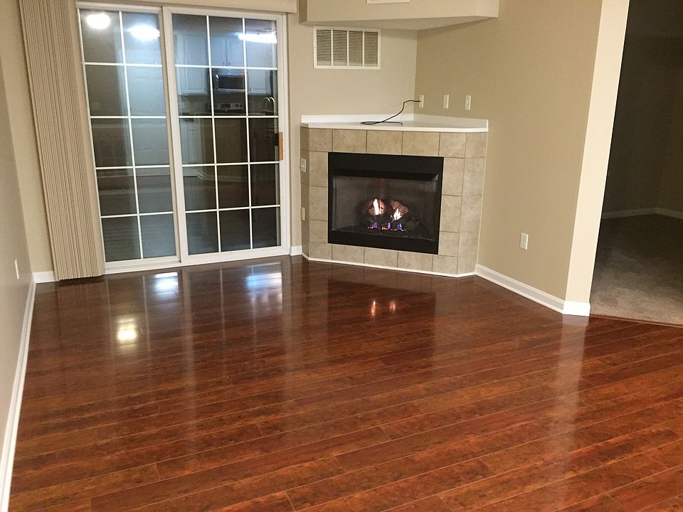 1st image of 23004 Chandlers Ln #4-226