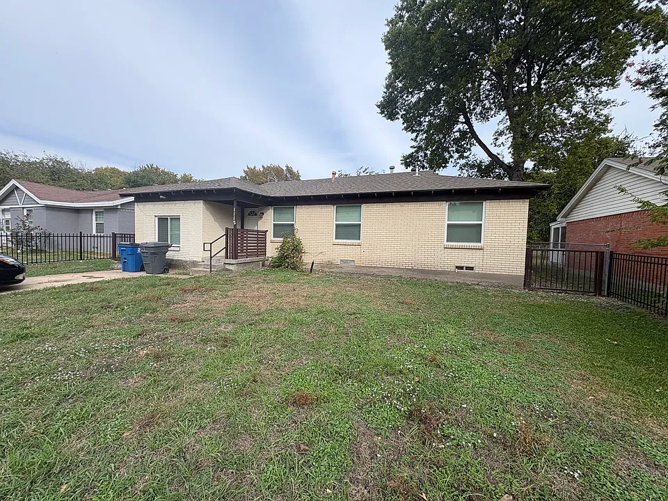 1112 Templecliff Dr