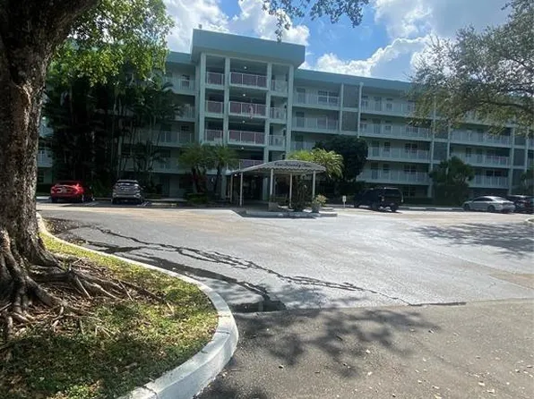 802 Cypress Grove Lane #408, Pompano Beach, FL 33069
