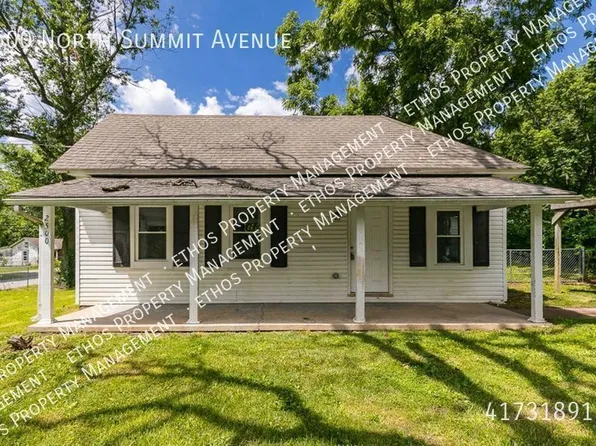 2500 N Summit Ave, Springfield, MO 65803