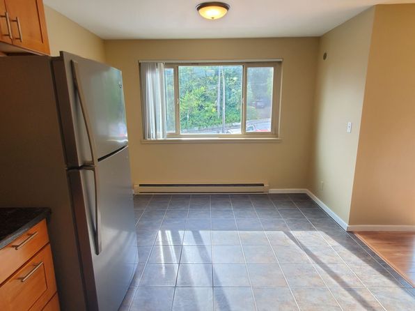 320 SW 160th St APT 28