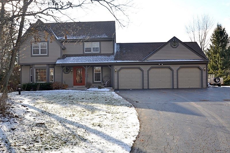 1st image of N71W27131 Meadow Wood Ln