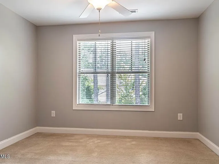 14 Cypress Cir — Photo 25