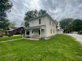 104 N Main St, Cloverdale, IN 46120