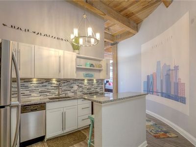 308 W 8th St APT 420, Kansas City, MO, 64105