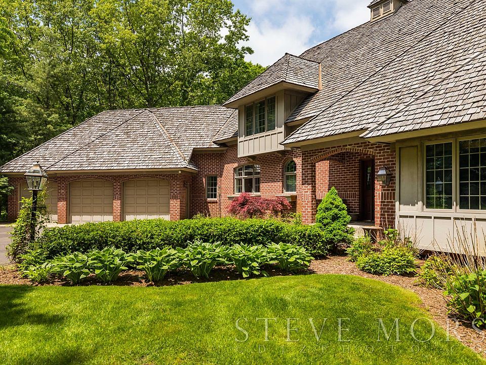 1st image of 4981 Winteridge Dr NE #40