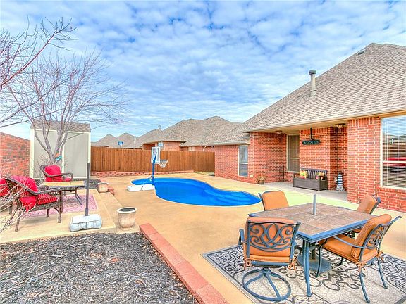 2nd image of 15713 Creek Heights Dr