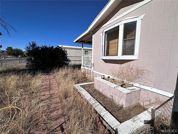 4th image of 2935 E Leroy Avenue