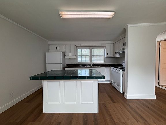 4th image of 3 Elizabeth St NW