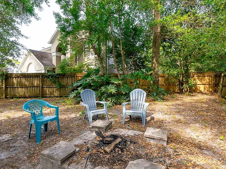 254 Oak Park Pl — Photo 28