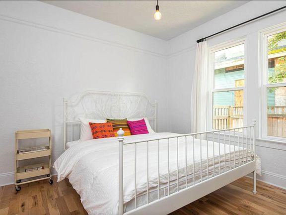 Bed1