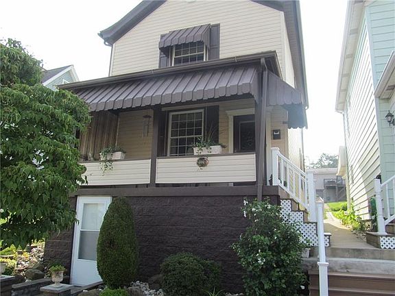 2nd image of 1329 Elm St