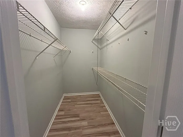 137 Ropemaker Ln — Photo 10
