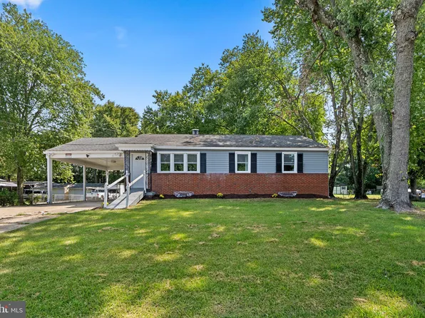 8604 Mimosa Ave, Clinton, MD 20735