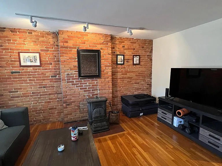123 W Concord St #2 — Photo 9