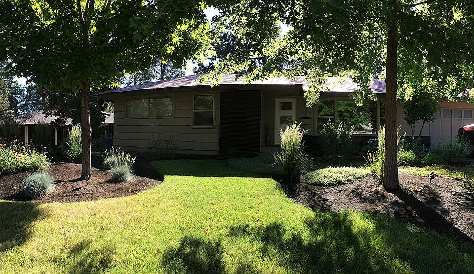 2nd image of 634 NE 9th St