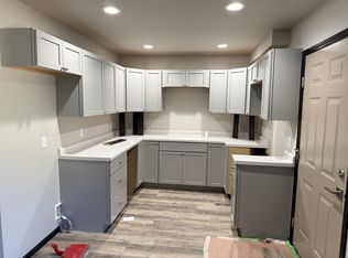 3147 Oak Knoll Dr #3, Eau Claire, WI 54701