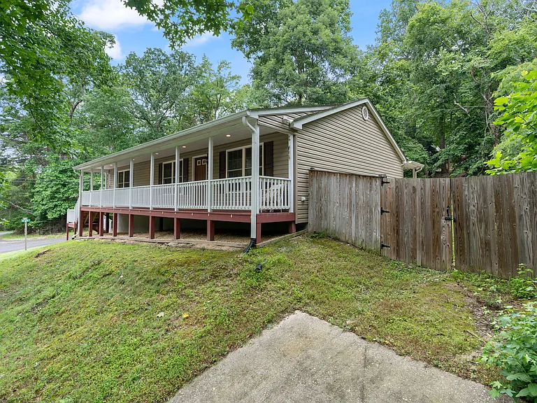 12418 Red Rock Ct — Photo 28