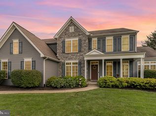 2500 Dewey Ln, Enola, PA 17025