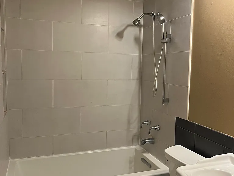 1900 Sombra Ct — Photo 4