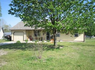 402 Singletree Ct, Jacksonville, NC 28540
