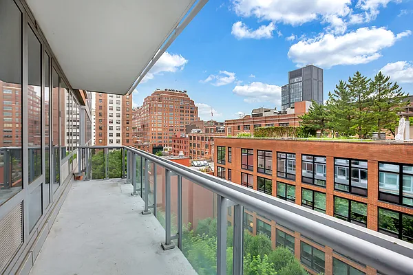 Rented by Corcoran | media 12