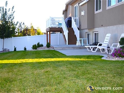 East facing backyard w/ mountain view