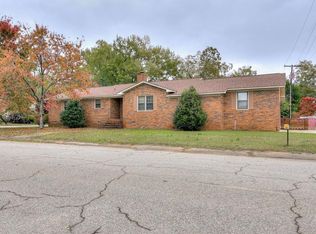 206 Edisto St, Ridge Spring, SC 29129