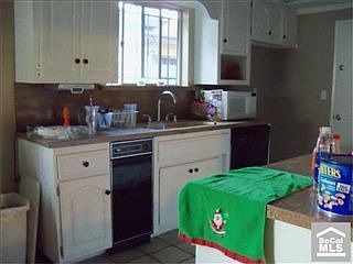 2nd image of 446 E Moorehaven Dr