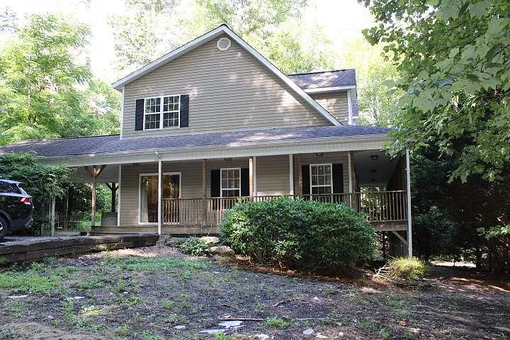 370 Timberline Dr — Photo 1
