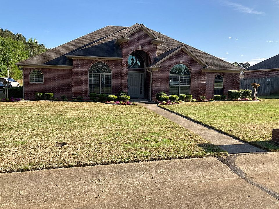 1st image of 3521 Connie Ln