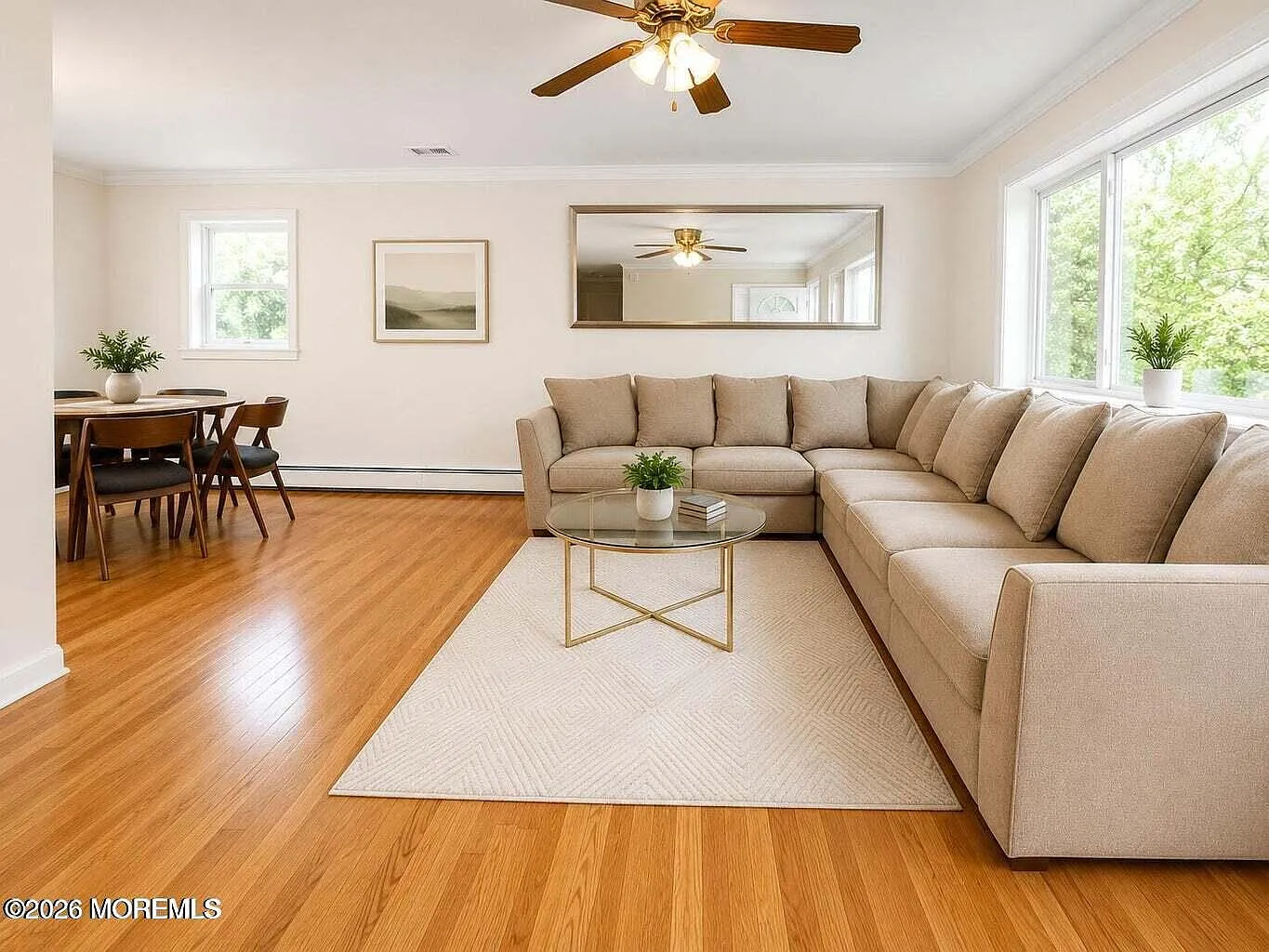 3 bed, 1.5 bath, 1516 sqft, $4,000 — Photo 2