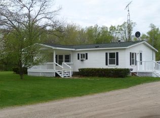 8121 Benson Rd, Mount Morris, MI 48458