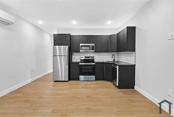 5001 Frankford Ave #9 — Photo 4